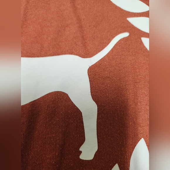 #615 VS Pink Burnt Orange Pullover Sweatshirt 🧡 - Picture 4 of 5